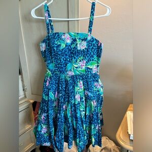 Lilly Pulitzer dress, size 4 -worn once.Beautiful colors and very comfortable.